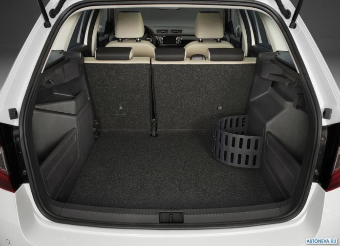 2019 Skoda Fabia Combi - фотография 39 из 47 2019 Skoda Fabia Combi - фотография 39 из 47