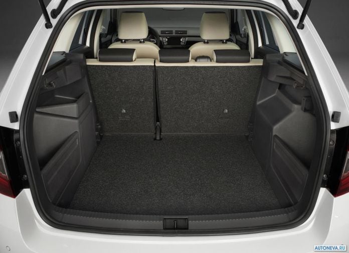 2019 Skoda Fabia Combi - фотография 40 из 47 2019 Skoda Fabia Combi - фотография 40 из 47
