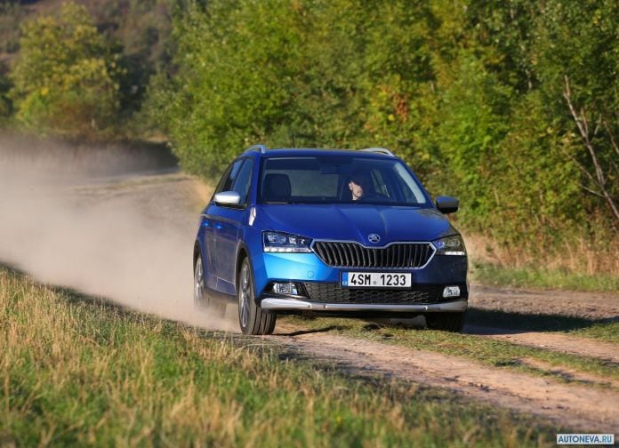 2019 Skoda Fabia Combi Scoutline - фотография 5 из 16