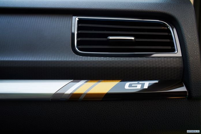 2020 Skoda Kamiq GT - фотография 10 из 16 2020 Skoda Kamiq GT - фотография 10 из 16
