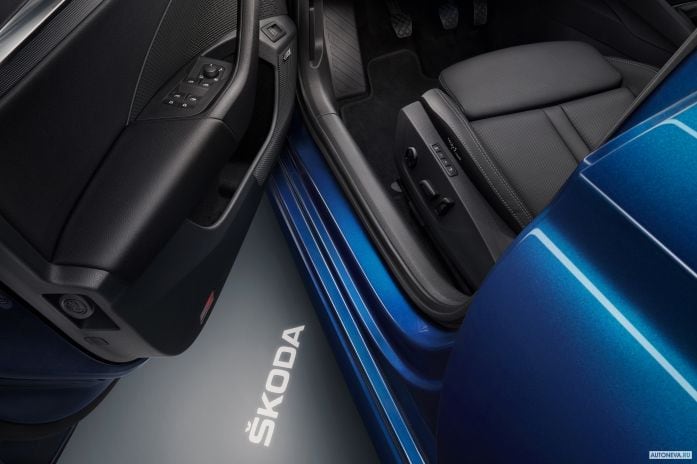 2020 Skoda Octavia - фотография 11 из 15