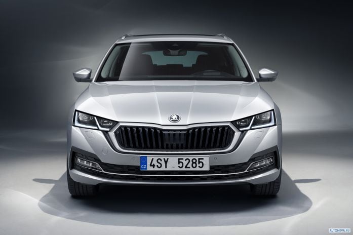 2020 Skoda Octavia Combi - фотография 6 из 40