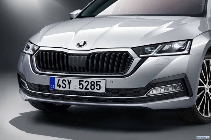 2020 Skoda Octavia Combi - фотография 11 из 40