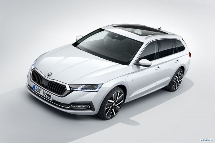 2020 Skoda Octavia Combi iV - фотография 2 из 19