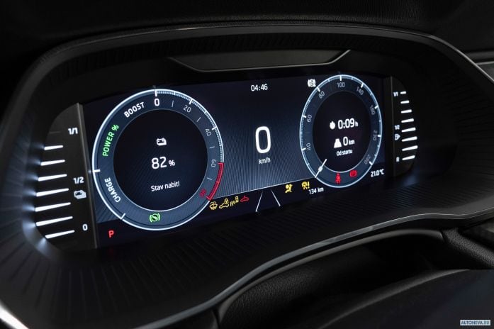 2020 Skoda Octavia iV RS - фотография 11 из 32