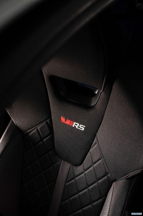 2020 Skoda Octavia iV RS - фотография 15 из 32