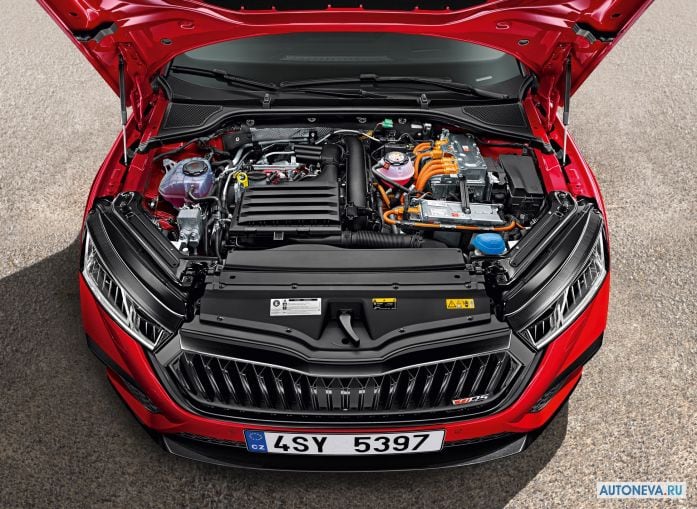2020 Skoda Octavia iV RS - фотография 20 из 32