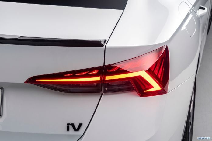 2020 Skoda Octavia iV RS - фотография 26 из 32