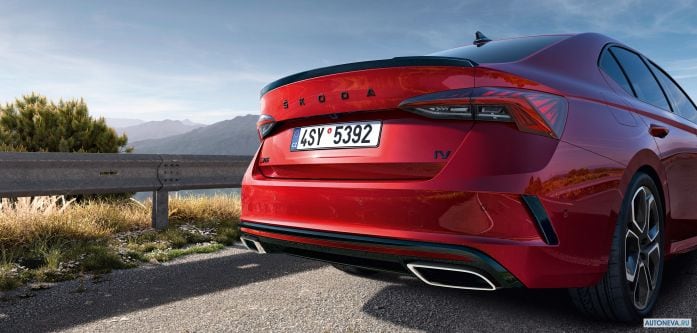 2020 Skoda Octavia iV RS - фотография 31 из 32