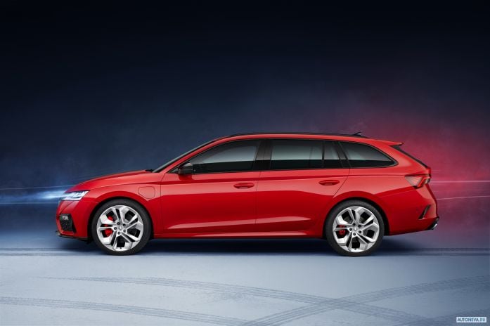 2020 Skoda Octavia Combi iV RS - фотография 7 из 18 2020 Skoda Octavia Combi iV RS - фотография 7 из 18