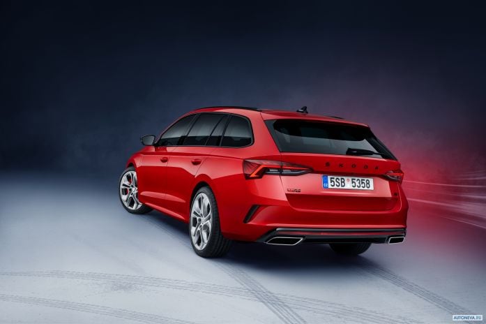 2020 Skoda Octavia Combi iV RS - фотография 9 из 18