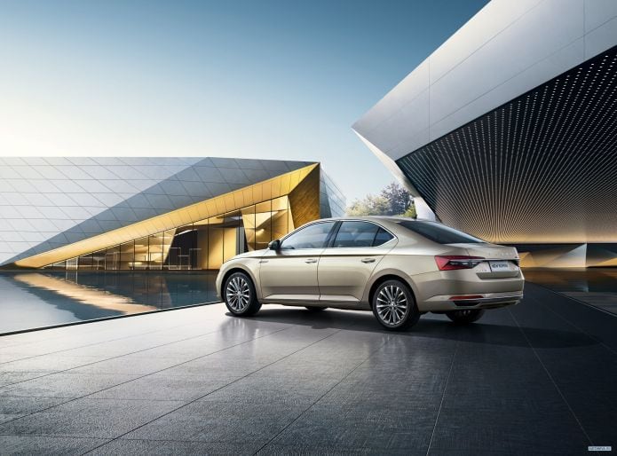 2020 Skoda Superb China - фотография 2 из 7 2020 Skoda Superb China - фотография 2 из 7