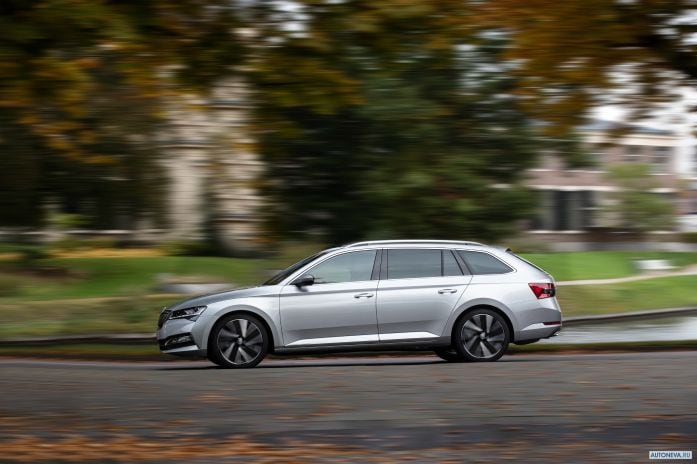 2020 Skoda Superb iV - фотография 16 из 32 2020 Skoda Superb iV - фотография 16 из 32