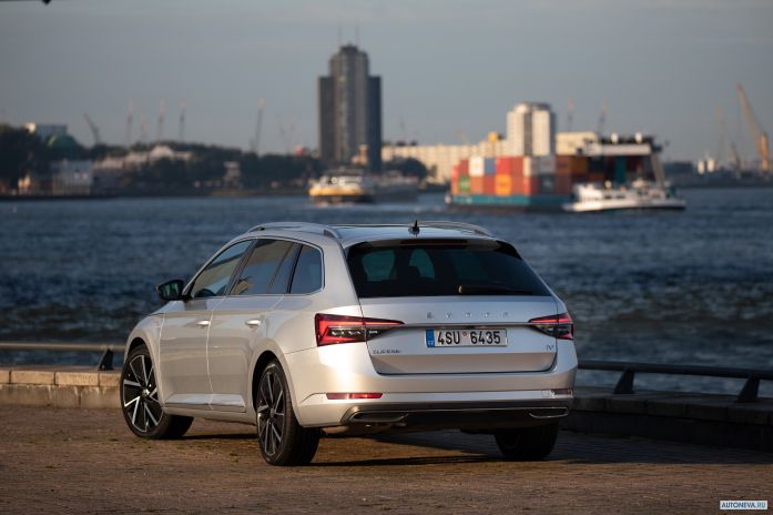 2020 Skoda Superb iV - фотография 29 из 32