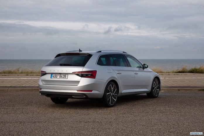 2020 Skoda Superb iV - фотография 30 из 32 2020 Skoda Superb iV - фотография 30 из 32