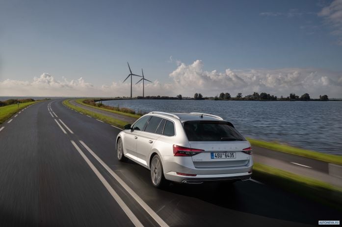 2020 Skoda Superb iV - фотография 31 из 32 2020 Skoda Superb iV - фотография 31 из 32
