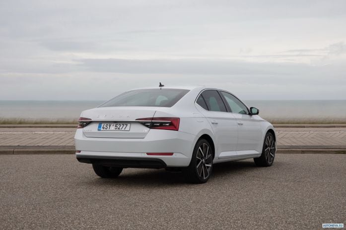 2020 Skoda Superb Combi iV - фотография 24 из 40