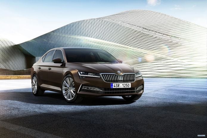 2020 Skoda Superb Laurin Klement - фотография 12 из 40 2020 Skoda Superb Laurin Klement - фотография 12 из 40
