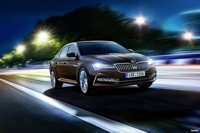 2020 Skoda Superb Laurin Klement - фотография 13 из 40 2020 Skoda Superb Laurin Klement - фотография 13 из 40