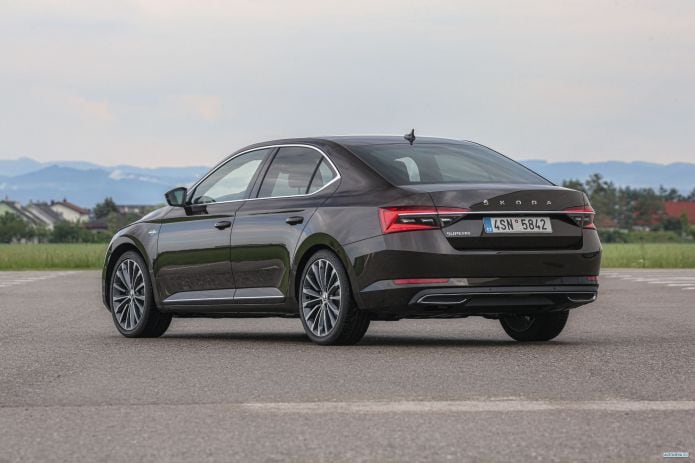 2020 Skoda Superb Laurin Klement - фотография 25 из 40