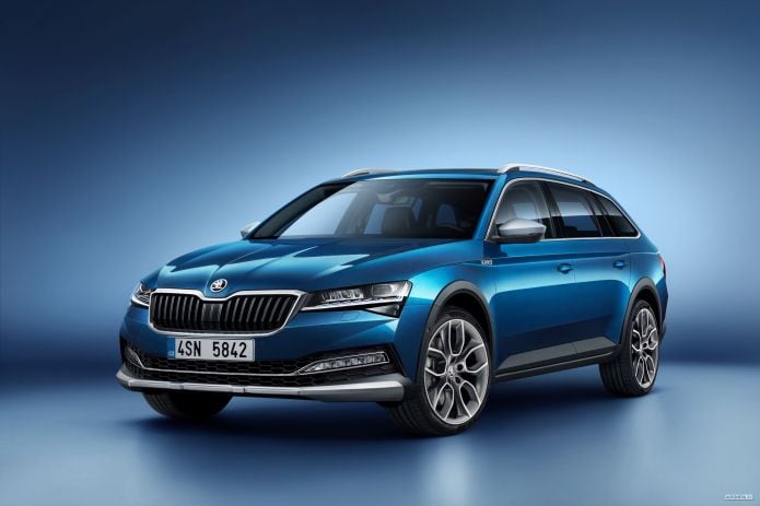 2020 Skoda Superb Scout - фотография 7 из 40