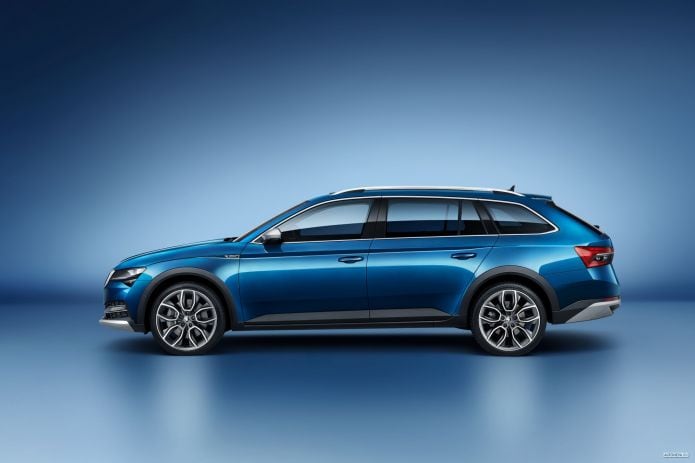 2020 Skoda Superb Scout - фотография 15 из 40 2020 Skoda Superb Scout - фотография 15 из 40