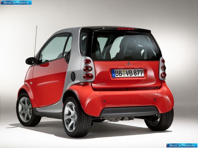 2005 Smart Fortwo Coupe - фотография 7 из 16 2005 Smart Fortwo Coupe - фотография 7 из 16