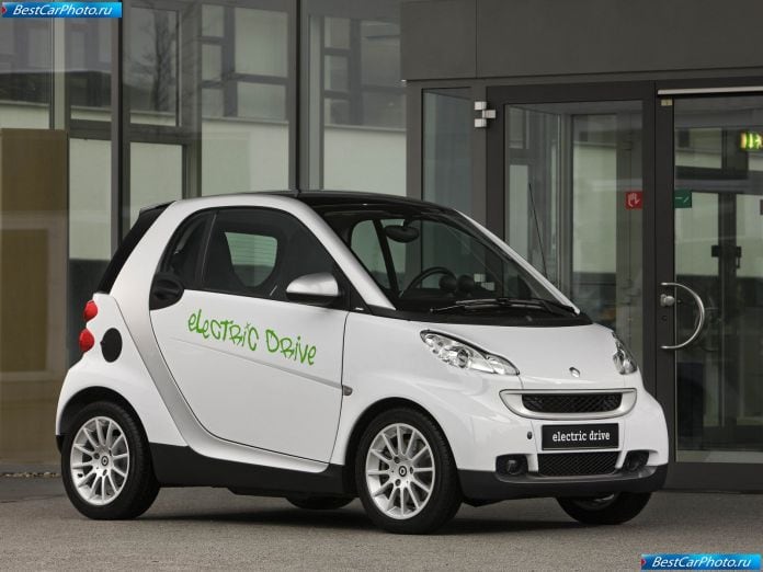 2009 Smart Fortwo Ev Concept - фотография 1 из 4 2009 Smart Fortwo Ev Concept - фотография 1 из 4