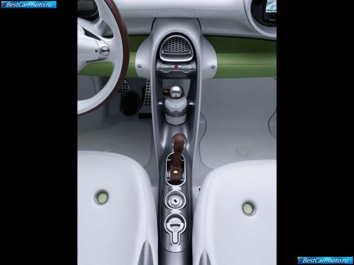 2011 Smart Forspeed Concept - фотография 17 из 17 2011 Smart Forspeed Concept - фотография 17 из 17