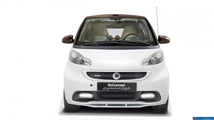 2013 Smart Fortwo Boconcept - фотография 1 из 6 2013 Smart Fortwo Boconcept - фотография 1 из 6
