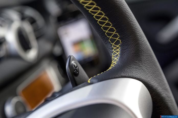 2013 Smart Fortwo Cityflame - фотография 12 из 12