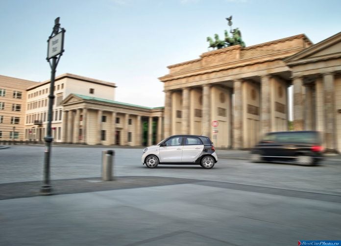 2015 Smart Forfour - фотография 21 из 62 2015 Smart Forfour - фотография 21 из 62