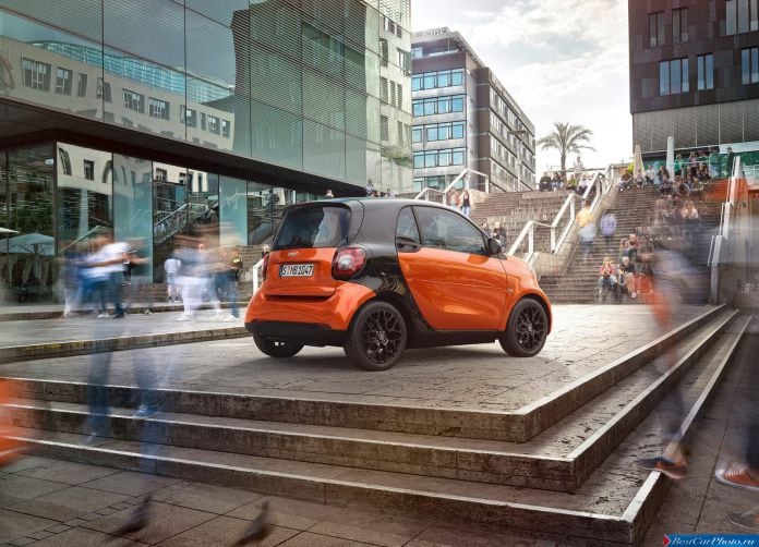 2015 Smart Fortwo - фотография 39 из 83 2015 Smart Fortwo - фотография 39 из 83
