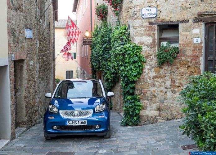 2015 Smart Fortwo - фотография 44 из 83 2015 Smart Fortwo - фотография 44 из 83
