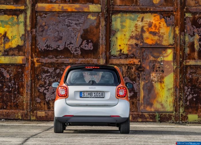2015 Smart Fortwo - фотография 49 из 83 2015 Smart Fortwo - фотография 49 из 83