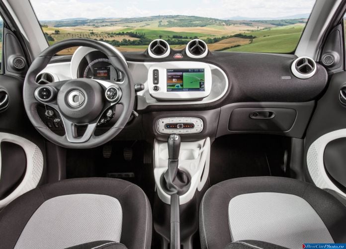 2015 Smart Fortwo - фотография 63 из 83 2015 Smart Fortwo - фотография 63 из 83