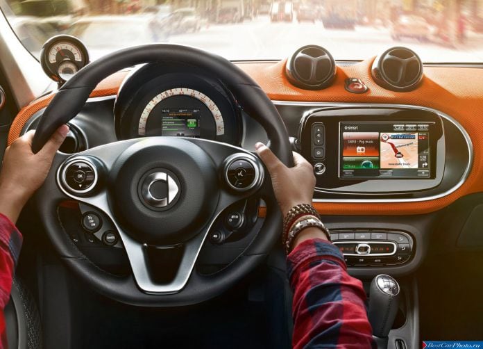2015 Smart Fortwo - фотография 67 из 83 2015 Smart Fortwo - фотография 67 из 83