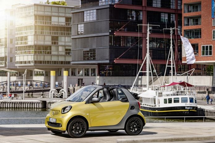 2015 Smart Fortwo Cabrio - фотография 4 из 30 2015 Smart Fortwo Cabrio - фотография 4 из 30