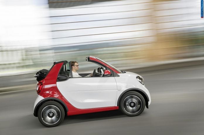 2015 Smart Fortwo Cabrio - фотография 17 из 30