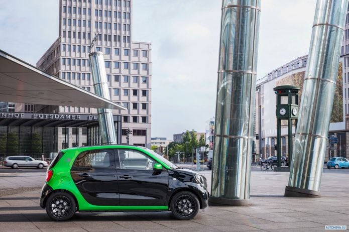 2017 Smart ForFour Electric Drive Passion - фотография 13 из 15 2017 Smart ForFour Electric Drive Passion - фотография 13 из 15