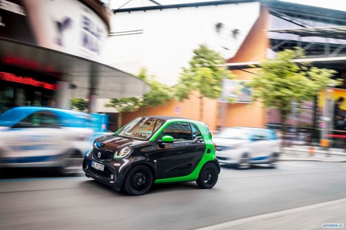 2017 Smart ForTwo Coupe Electric Drive Prime - фотография 12 из 30 2017 Smart ForTwo Coupe Electric Drive Prime - фотография 12 из 30