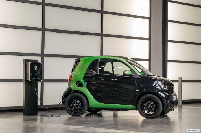 2017 Smart ForTwo Coupe Electric Drive Prime - фотография 19 из 30 2017 Smart ForTwo Coupe Electric Drive Prime - фотография 19 из 30