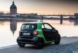 smart_2017_fortwo_prime_electric_drive_coupe_022.jpg