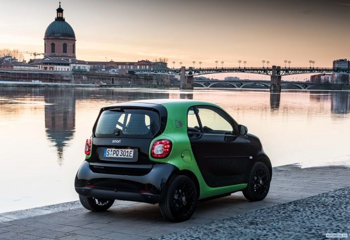 2017 Smart ForTwo Coupe Electric Drive Prime - фотография 22 из 30