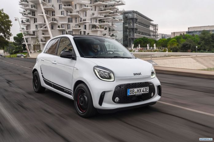 2020 Smart ForFour EQ Edition One - фотография 12 из 40 2020 Smart ForFour EQ Edition One - фотография 12 из 40