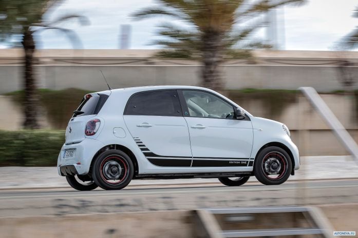 2020 Smart ForFour EQ Edition One - фотография 24 из 40 2020 Smart ForFour EQ Edition One - фотография 24 из 40