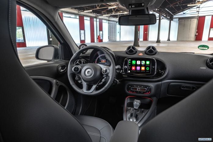 2020 Smart ForFour EQ Edition One - фотография 35 из 40 2020 Smart ForFour EQ Edition One - фотография 35 из 40