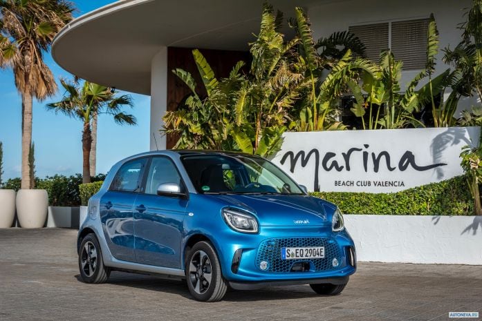 2020 Smart ForFour EQ Passion - фотография 11 из 30