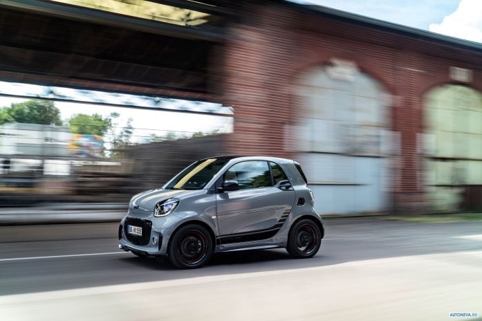 2020 Smart ForTwo Coupe EQ Edition One - фотография 14 из 25 2020 Smart ForTwo Coupe EQ Edition One - фотография 14 из 25