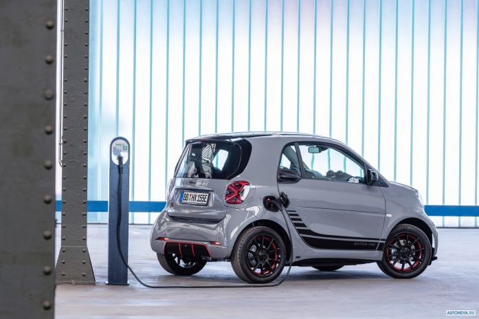 2020 Smart ForTwo Coupe EQ Edition One - фотография 17 из 25 2020 Smart ForTwo Coupe EQ Edition One - фотография 17 из 25